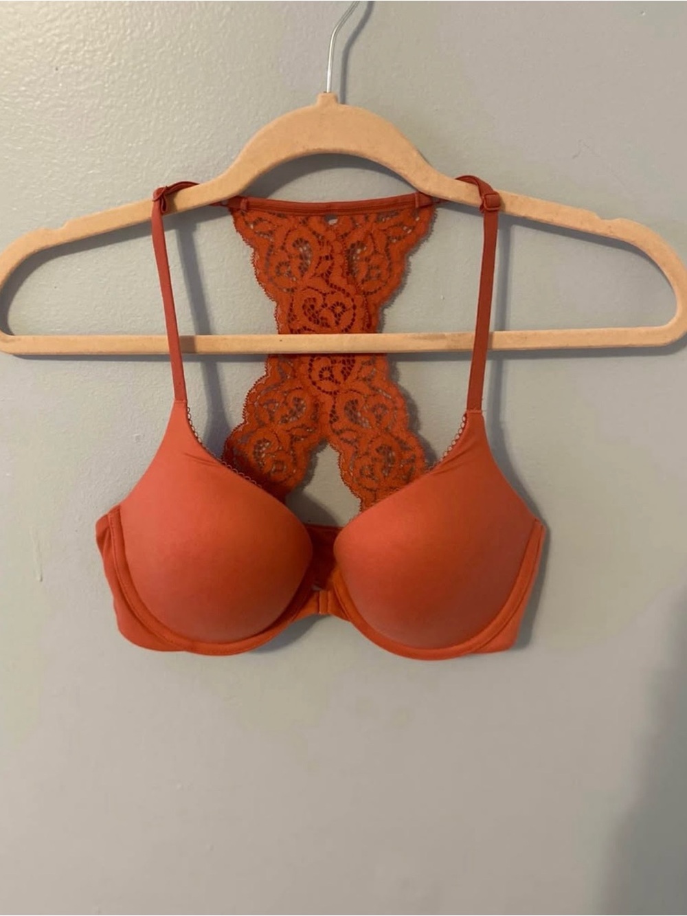 Victoria’s Secret Lace-Back T-Shirt Bra in Rust Orange